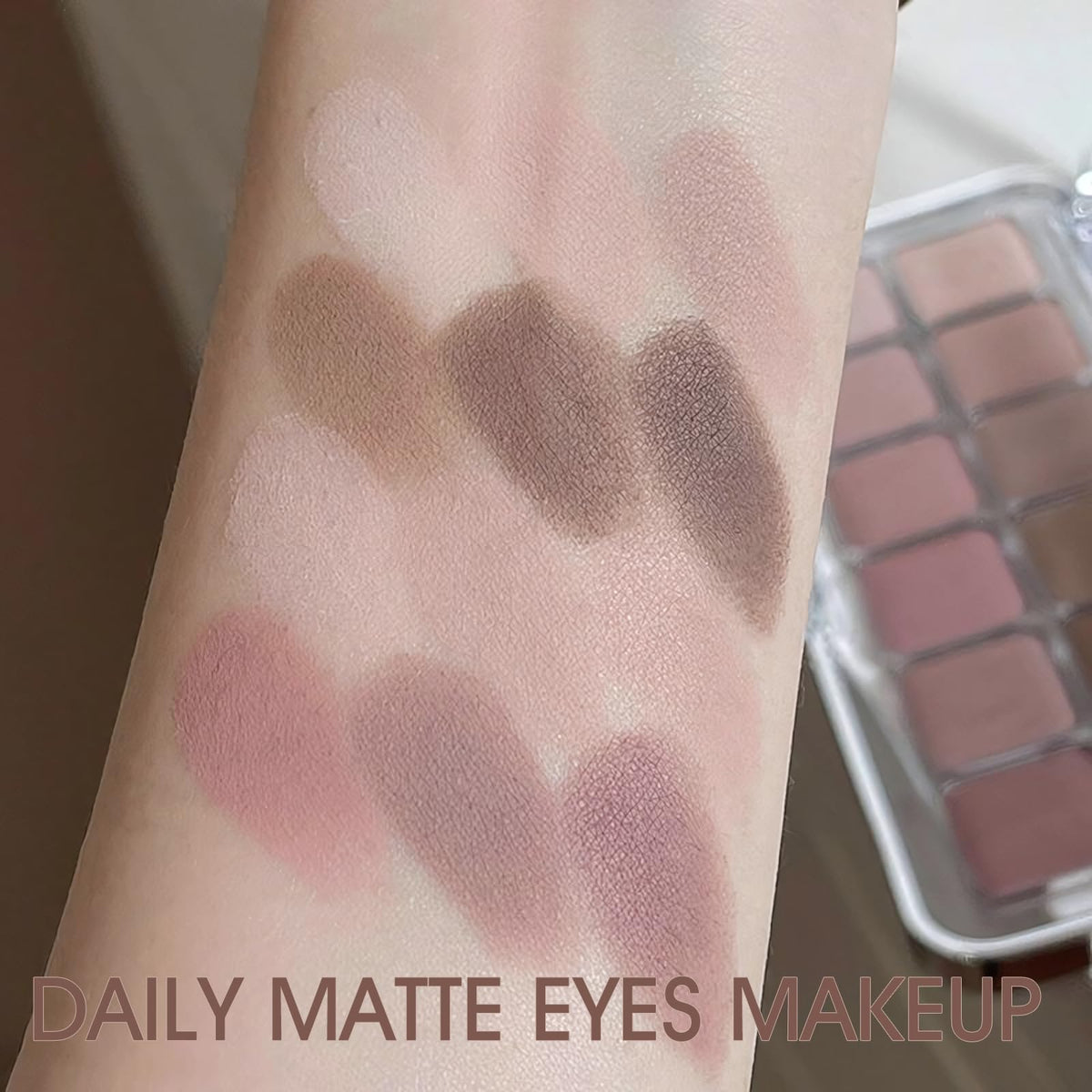 Mauve Pink Grey Brown Matte Eyeshadow Palette with Brush Q7417