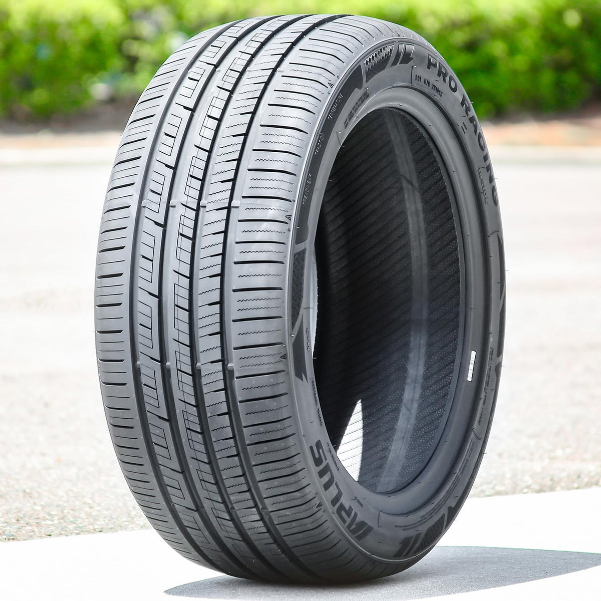 235/40ZR18 95W XL Racing Tire X97848