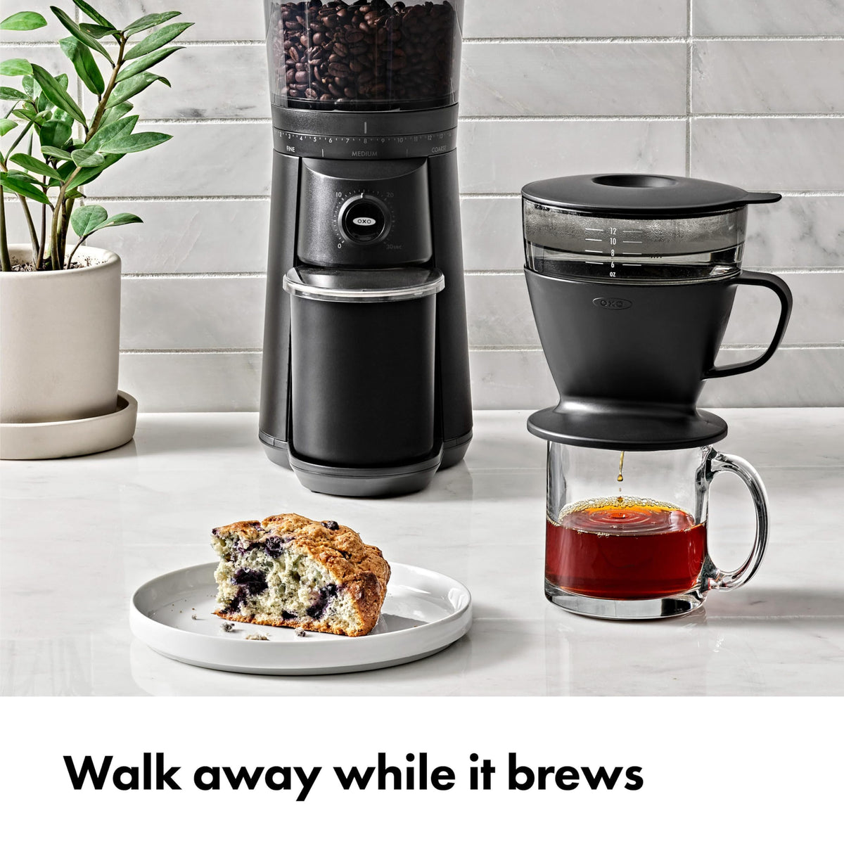 Single Serve Pour-Over Coffee Maker 12 oz Matte Black D40238