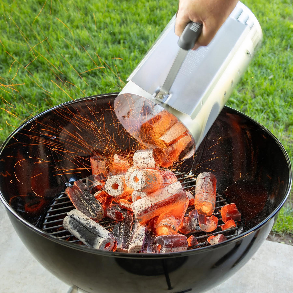 14 lb Bag Charcoal for Grilling, Smoking & Outdoor Cooking R672